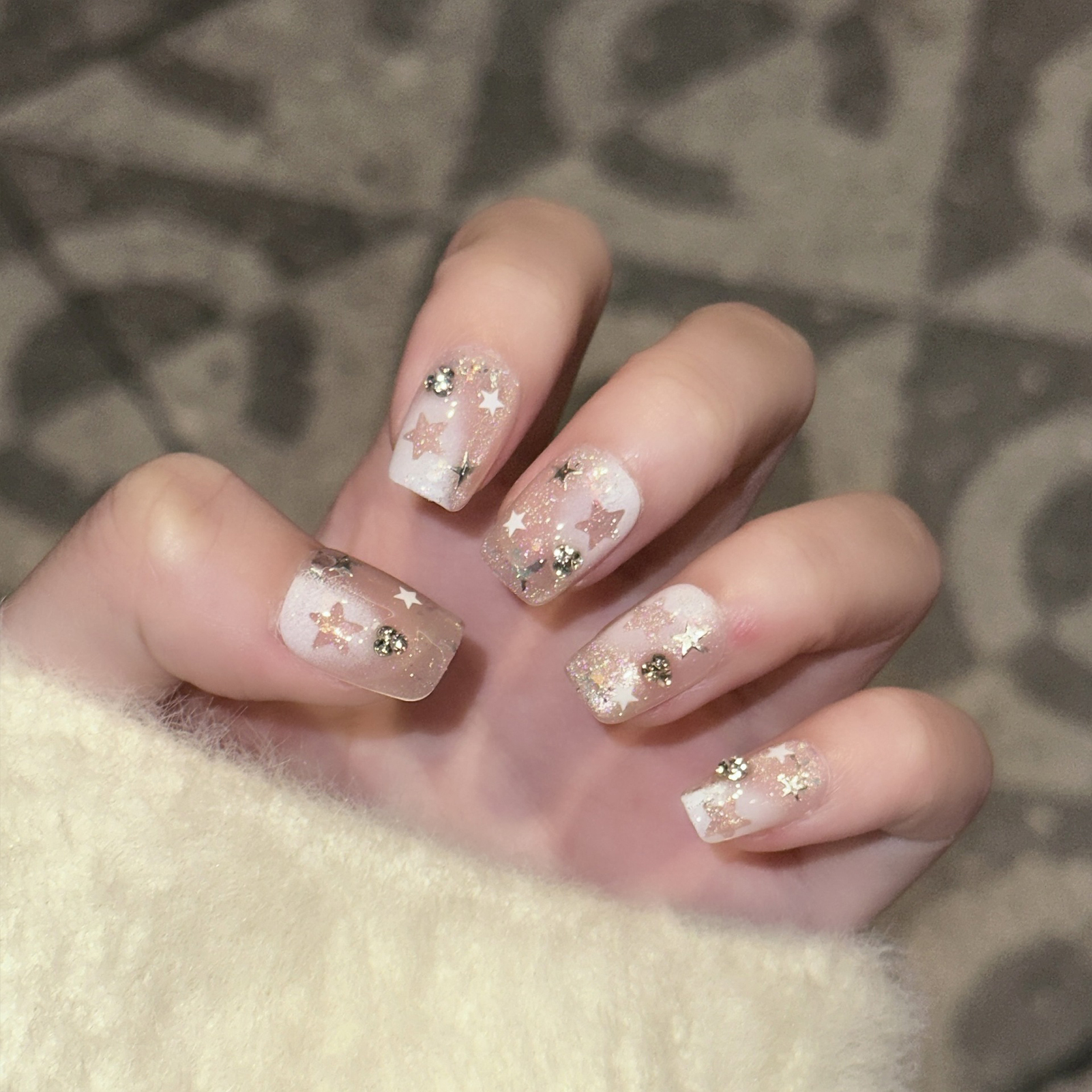 10PCS Short Square Fake Nails  - Resin Art Flower recension och pris