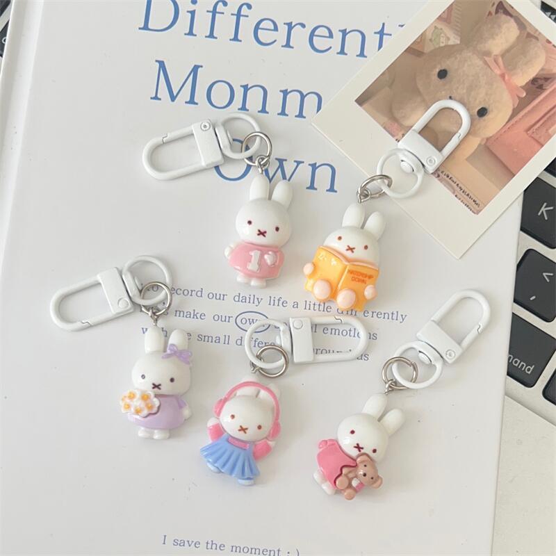 HOT 5pcs Miffy keychain creati - Resin Art Heart recension och pris