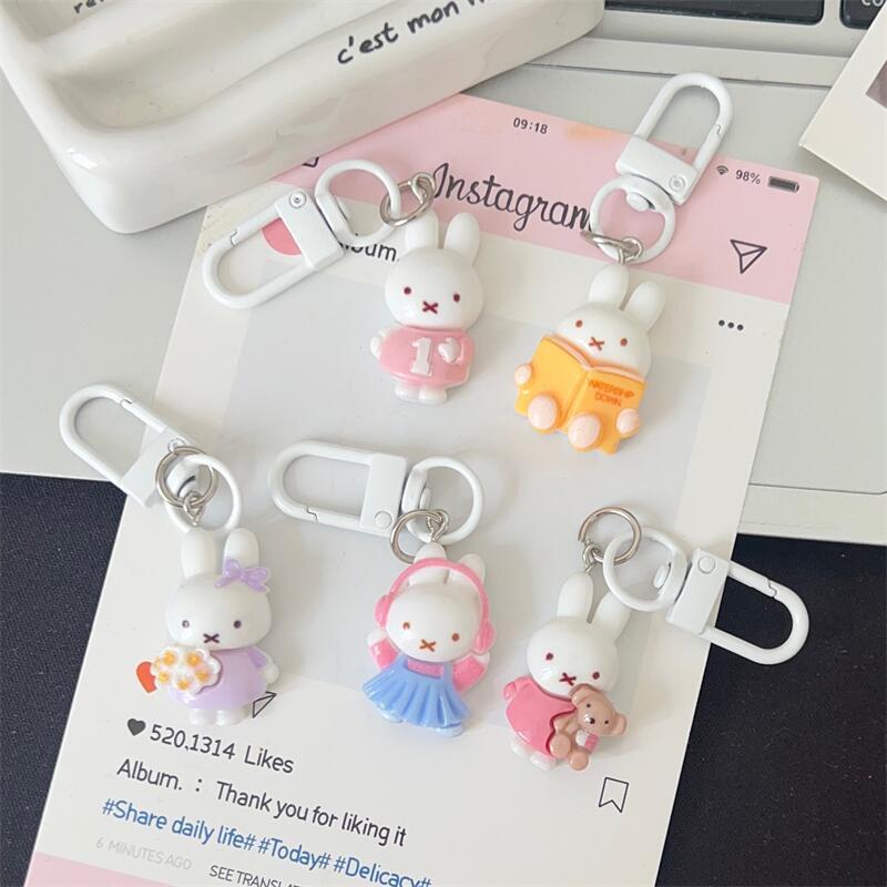 HOT 5pcs Miffy keychain creati - Resin Art Heart recension och pris
