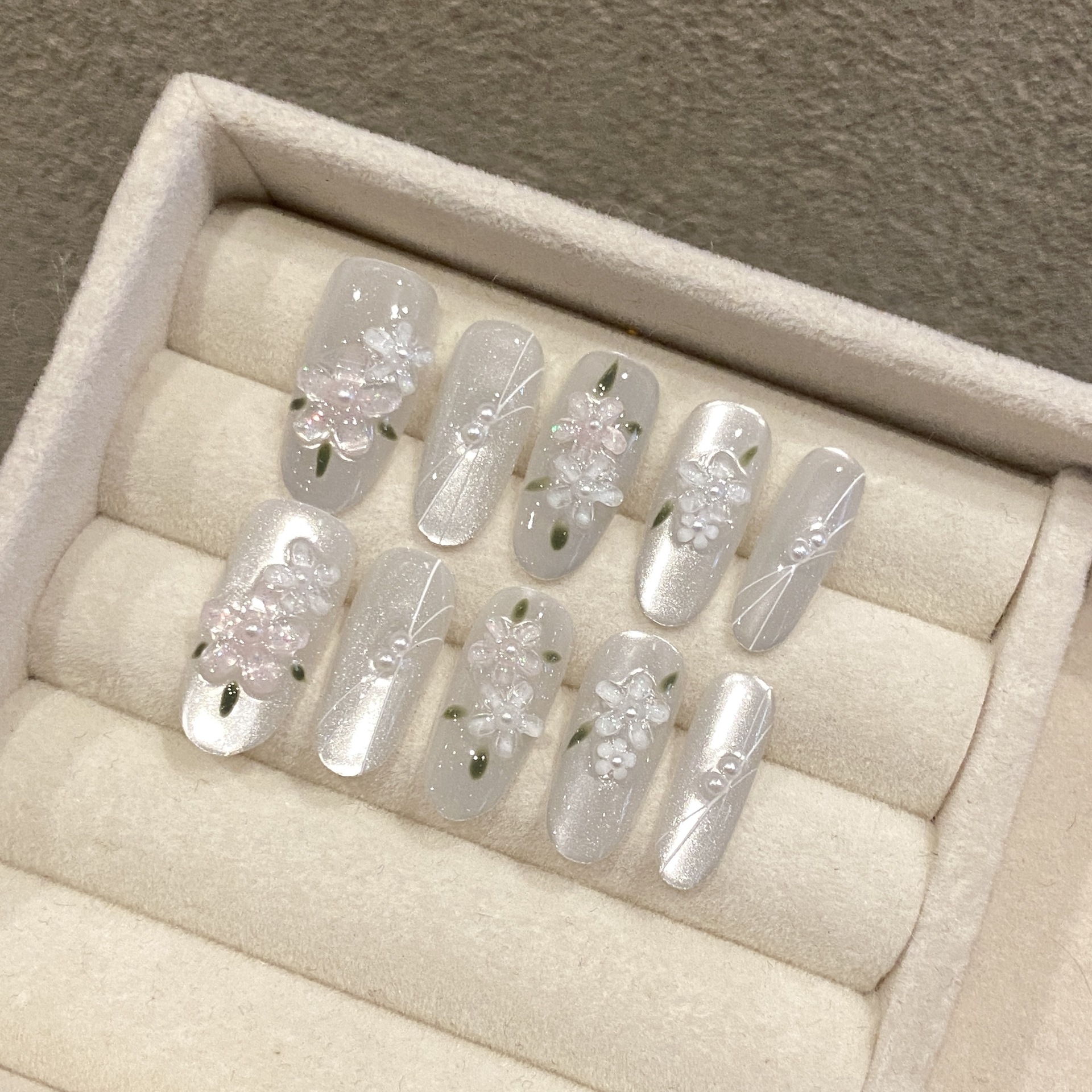 10pcs Glitter Sliver Press On  - Resin Art Flower recension och pris