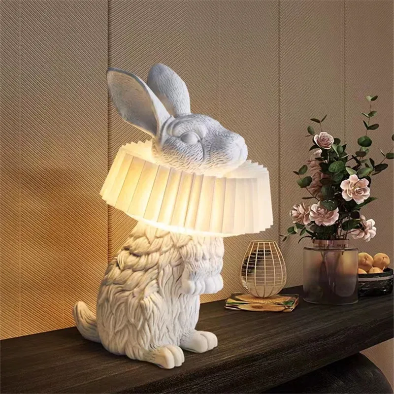 Modern Adorable Rabbit Table L - Resin Art On Floor recension och pris